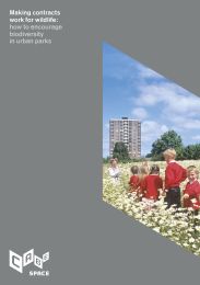 Making contracts work for wildlife: how to encourage biodiversity in urban parks