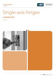 Single-axis hinges to BS EN 1935