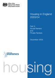 Housing in England 2003/4 - part 3: social renters and private renters
